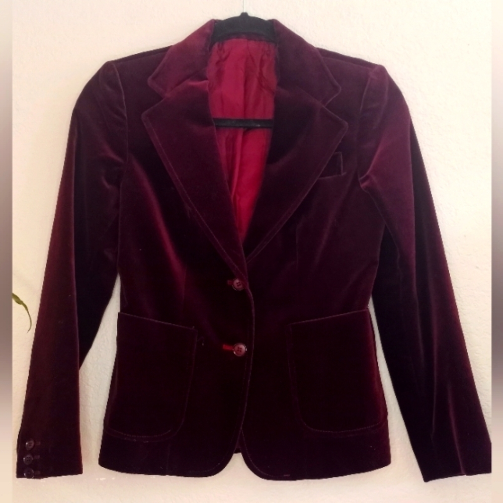 Bagatelle Red Velvet Two Button Soft 70s Retro Vintage Burgundy Holiday Blazer M